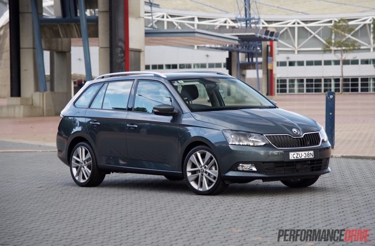 2016 Skoda Fabia 81tsi wagon review (video)