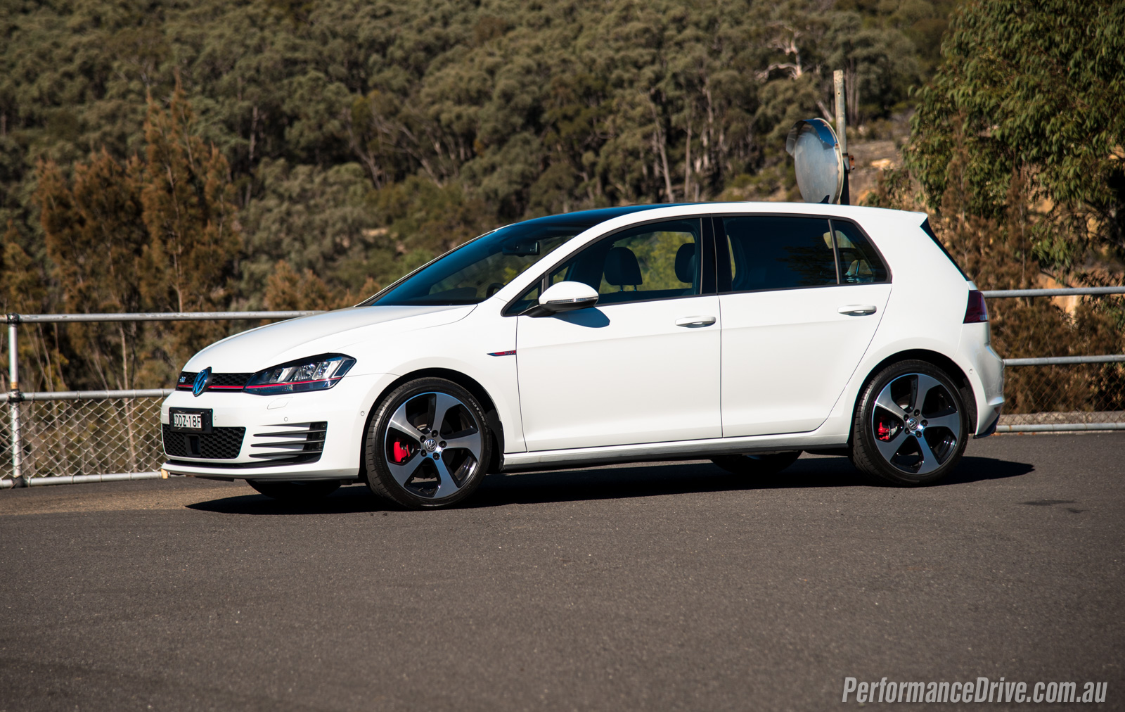 2016 Volkswagen Golf GTI review (video)