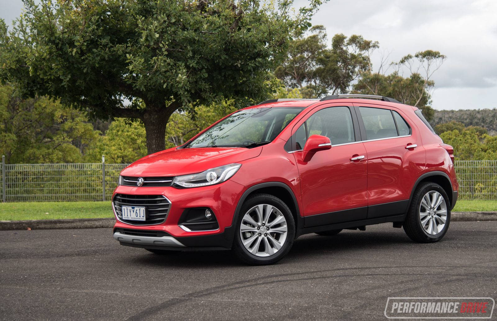 2017 Holden Trax LTZ review (video)