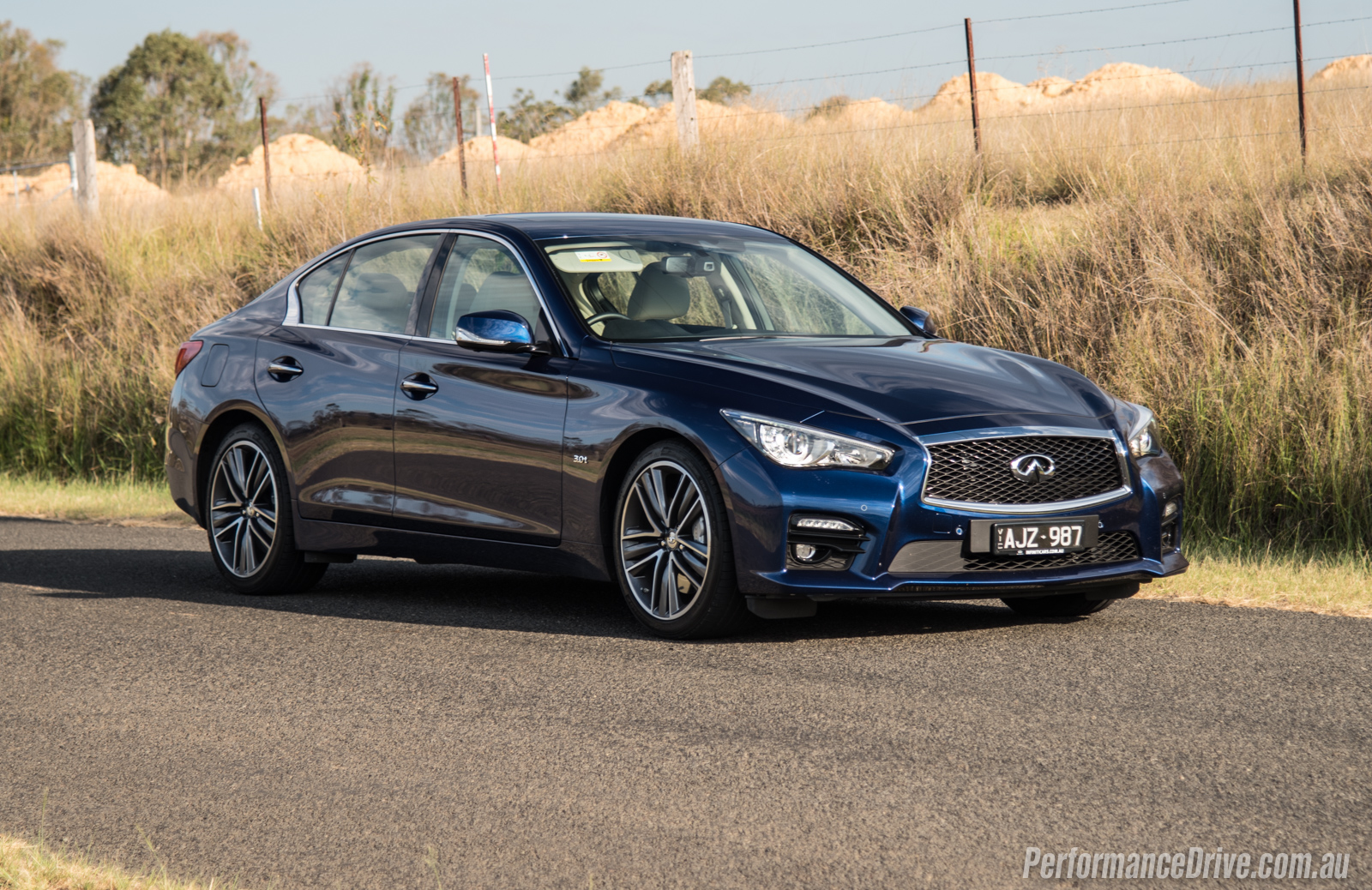 2017 Infiniti Q50 Red Sport 3.0t review (video)