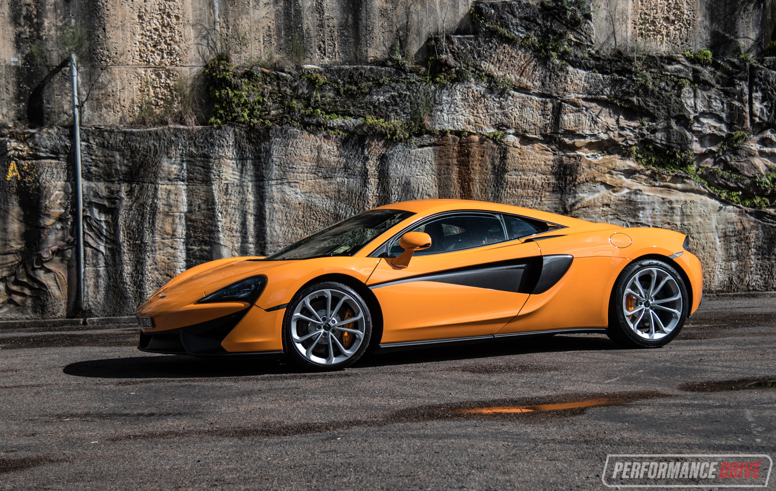 2017 McLaren 540C review (video)