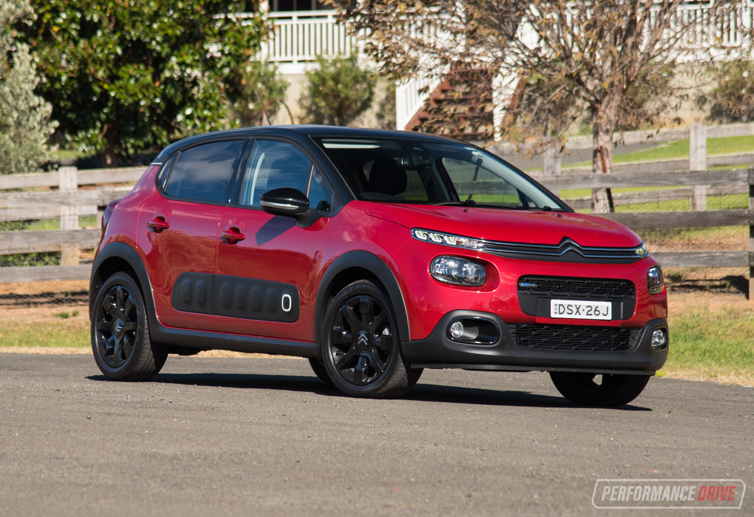 2018 Citroen C3 review (video)