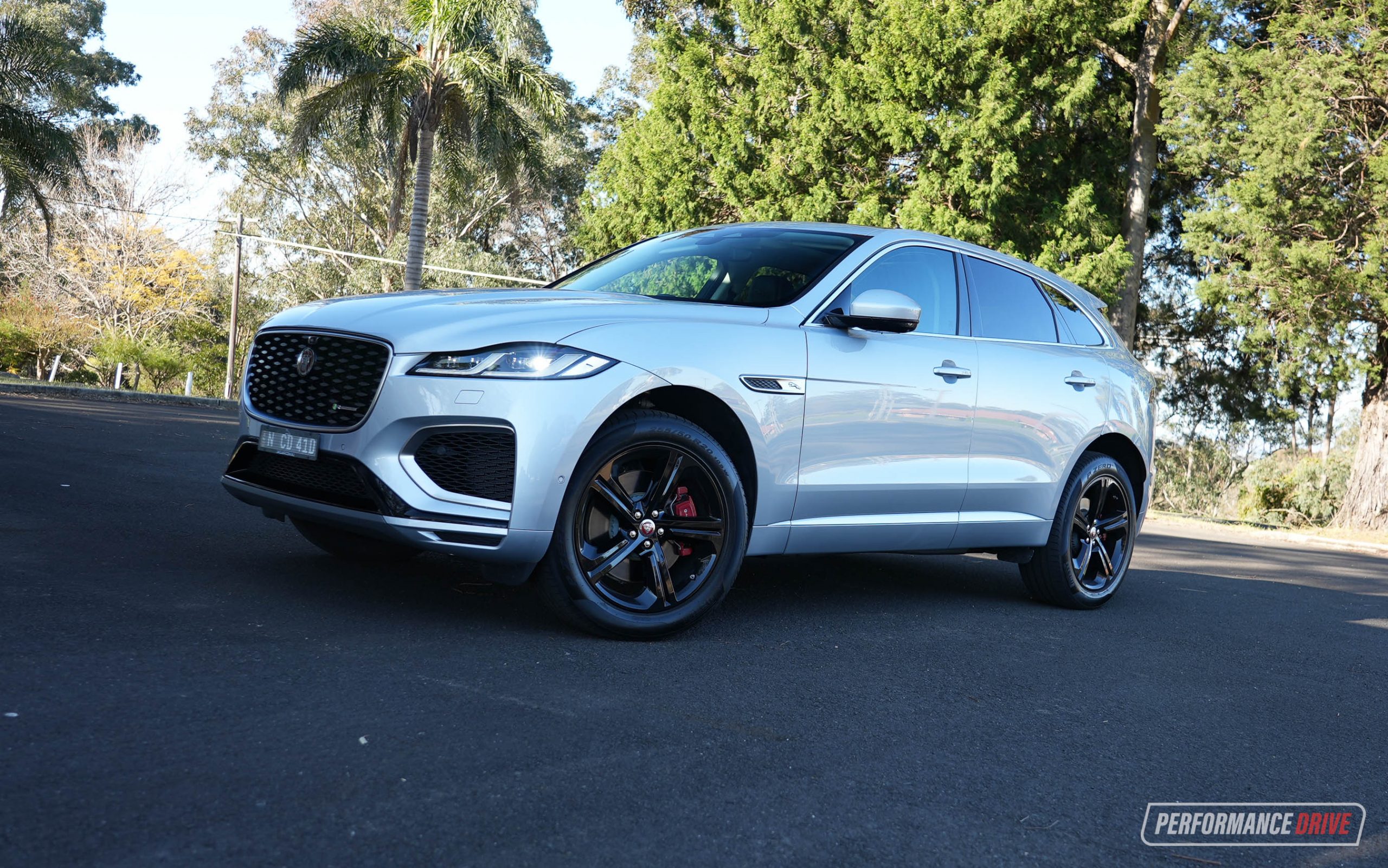 2021 Jaguar F-PACE D300 R-Dynamic review (video)