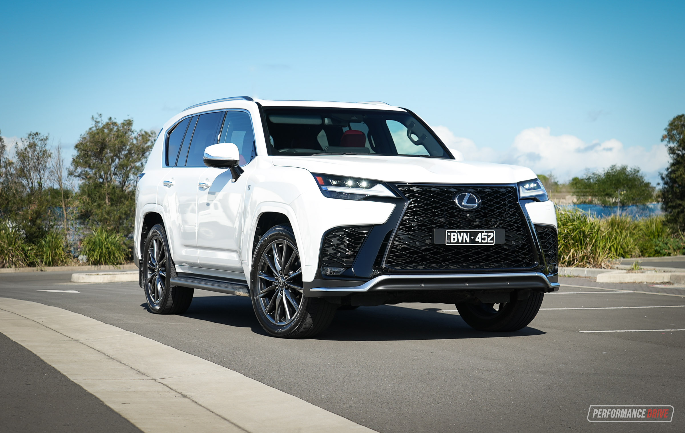 2022 Lexus LX 500d F Sport review (video)