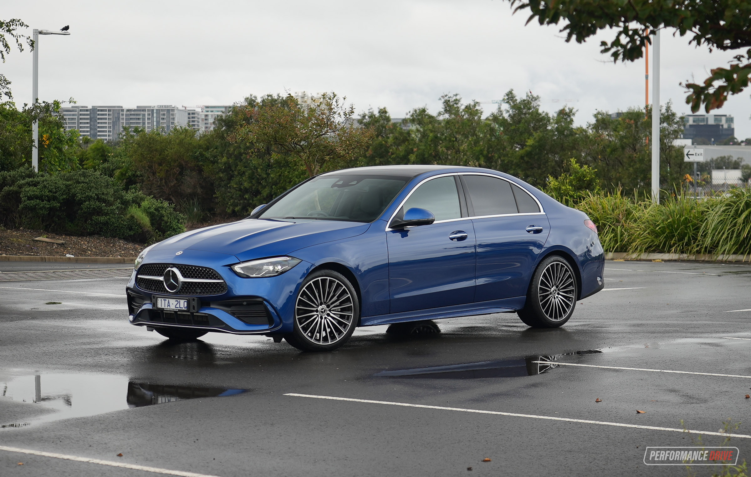 2022 Mercedes-Benz C 300 review (video)