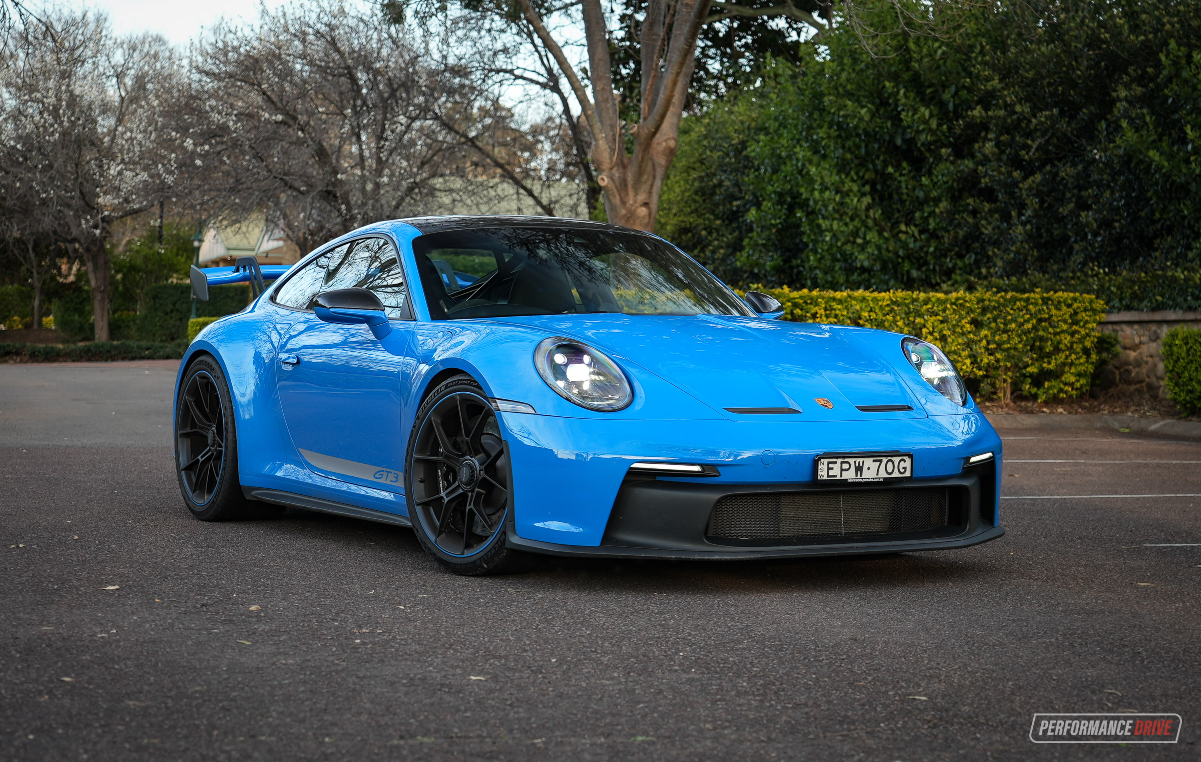 2022 Porsche 911 GT3 review (video)