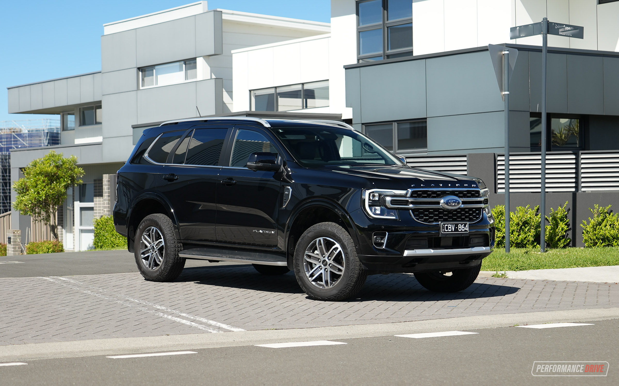 2023 Ford Everest review – Platinum V6 & Ambiente 2.0L (video)