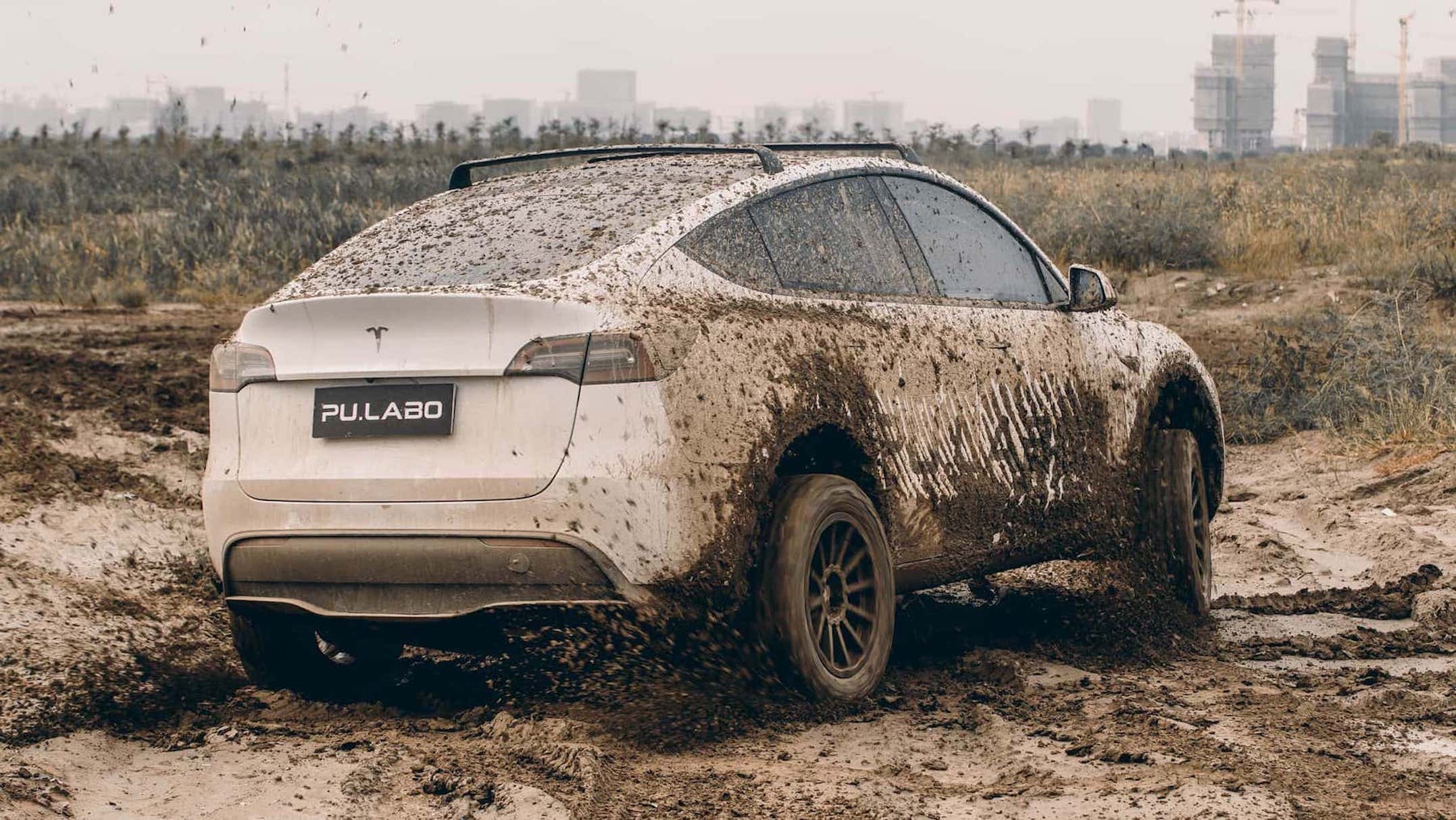 Lift Kit Gives Tesla Model Y & Model 3 a 127mm Boost for Off-Roading